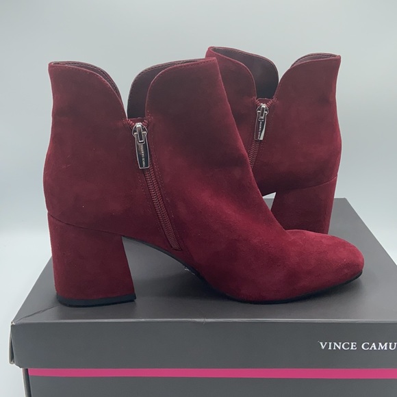 Vince Camuto Kassie2 ankle boot - Picture 2 of 6